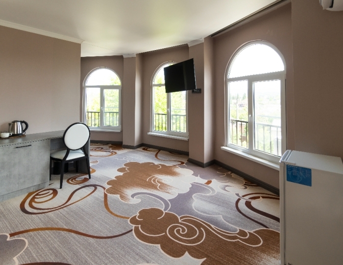 2-местное 2-комн. люкс - Отель «Волга» Гудаута