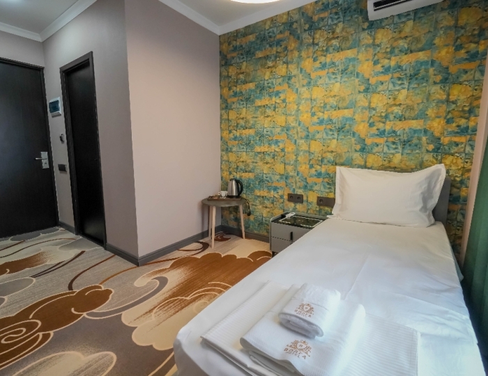 2-местное мансарда (малый) - Отель «Волга» Гудаута