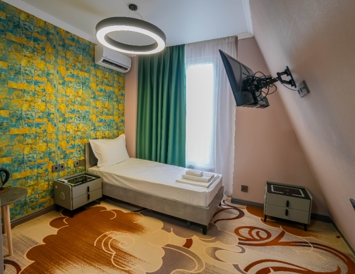 2-местное мансарда (малый) - Отель «Волга» Гудаута