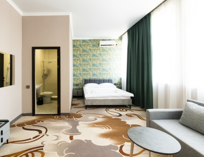 2-местное 1-комн. люкс DBL с балк. - Отель «Волга» Гудаута